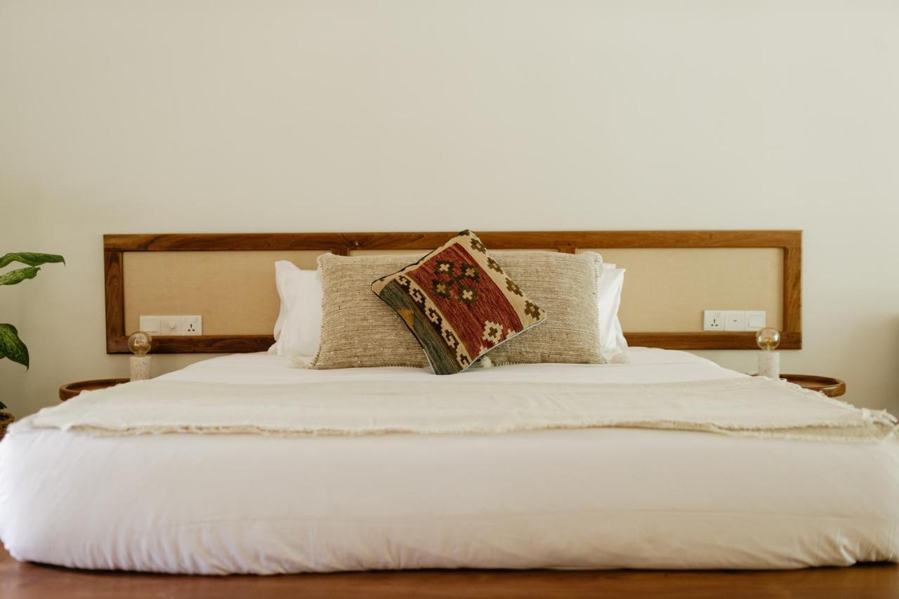 The Nook Resort Dondra Екстериор снимка